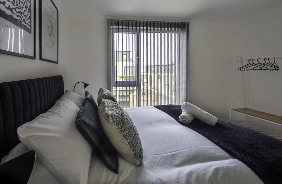 Modern And Bright 2 Bed Apartment In Ashford Ashford  Zewnętrze zdjęcie
